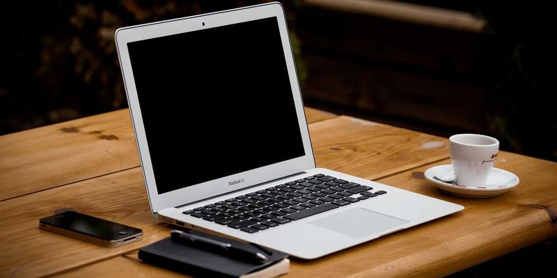 古董腕表拍卖的艺术：从复杂功能鉴定到品牌历史的价值解码