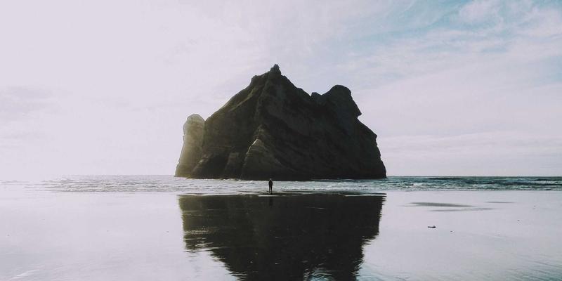 广州拍卖行观察：战后与当代艺术板块崛起，亚洲藏家如何通过古董鉴定构建国际化收藏版图
