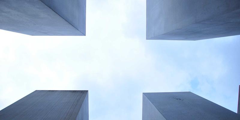 艺术品拍卖65:解码艺术投资新趋势,聚焦广州拍卖行收藏品机遇