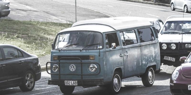 艺术品拍卖新蓝海：俄罗斯先锋派与苏联艺术在广州拍卖行的市场崛起